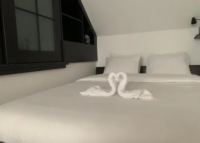 Neareverythingapartment شقة غيور